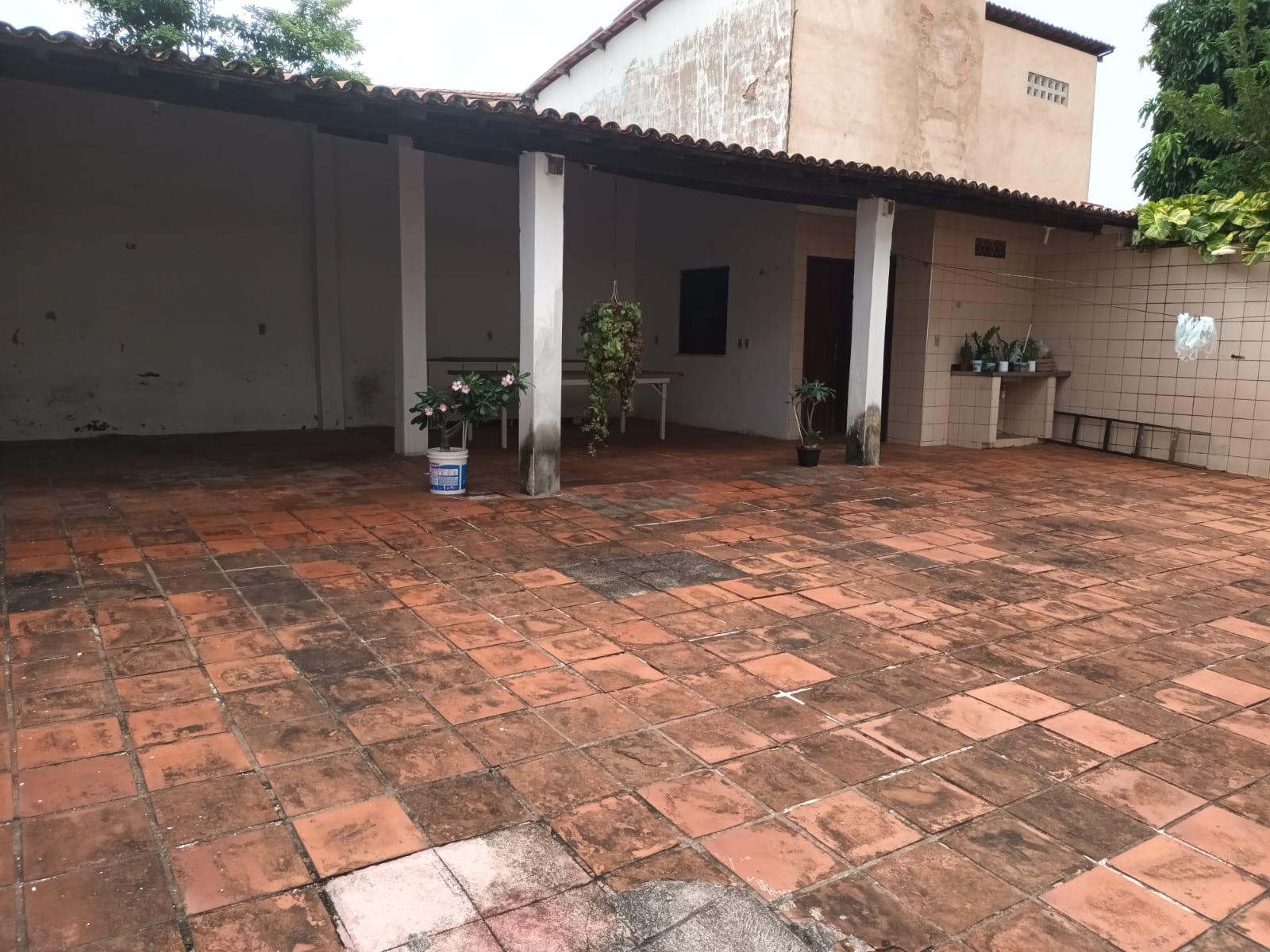 Casa à venda com 4 quartos, 200m² - Foto 14