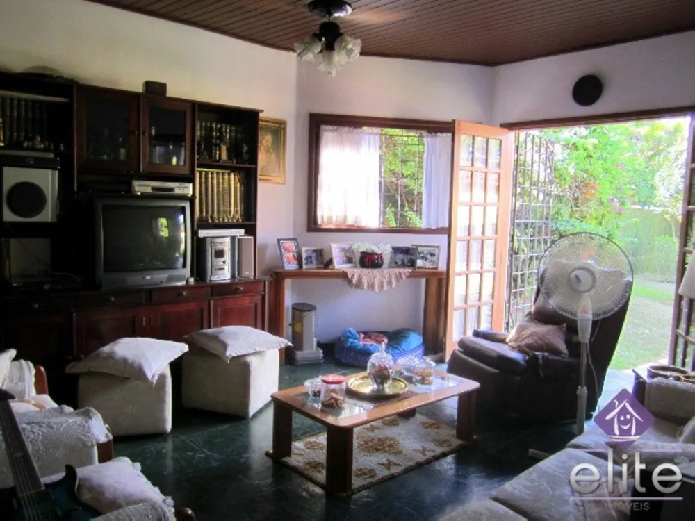 Casa, 3 quartos, 330 m² - Foto 3