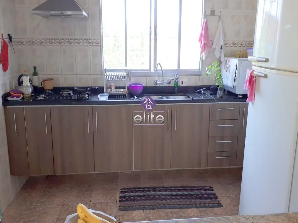 Casa, 3 quartos, 181 m² - Foto 3