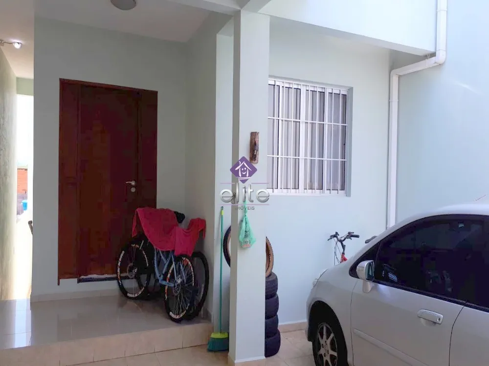 Casa, 3 quartos, 181 m² - Foto 1