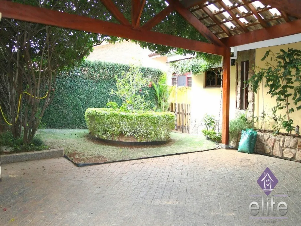 Casa, 3 quartos, 230 m² - Foto 2