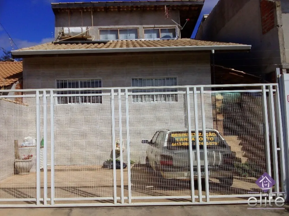 Casa, 3 quartos, 200 m² - Foto 1