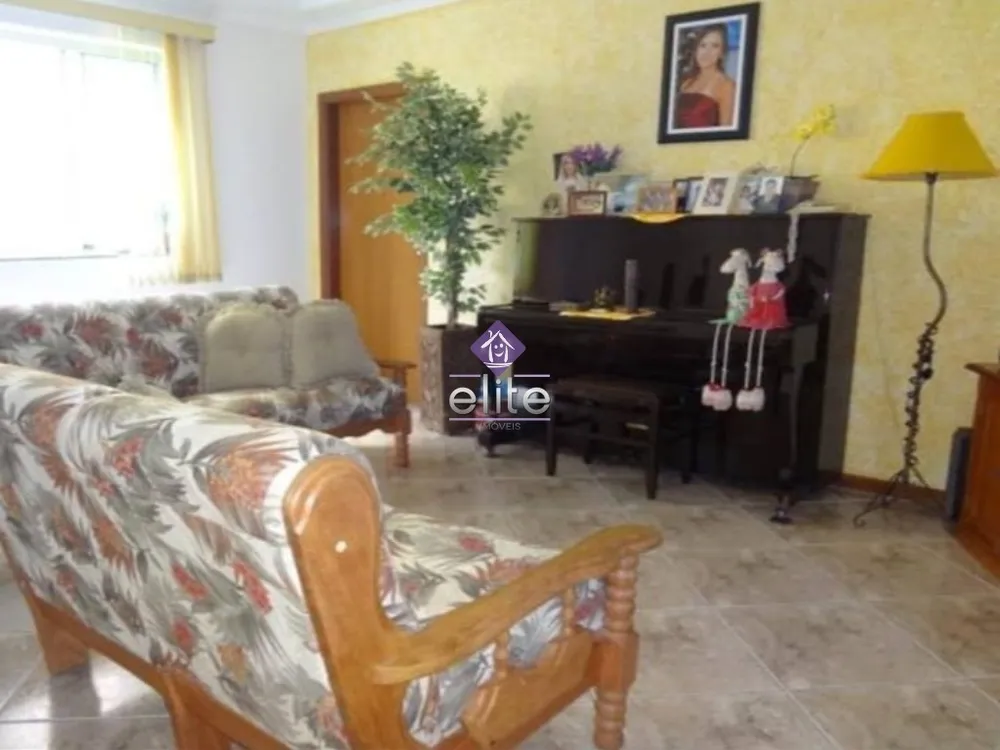 Casa, 3 quartos, 260 m² - Foto 2