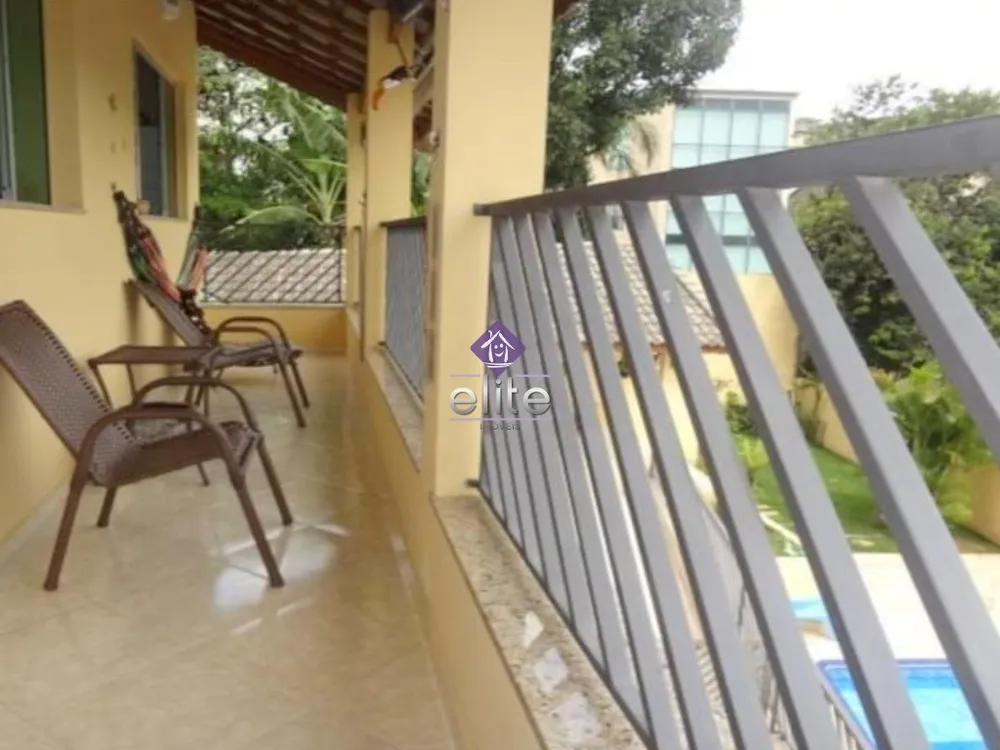 Casa, 3 quartos, 260 m² - Foto 1