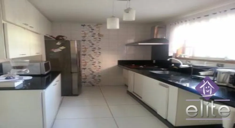 Casa, 5 quartos, 320 m² - Foto 4