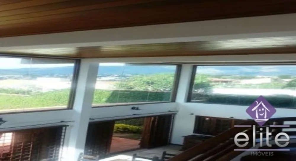 Casa, 5 quartos, 320 m² - Foto 1