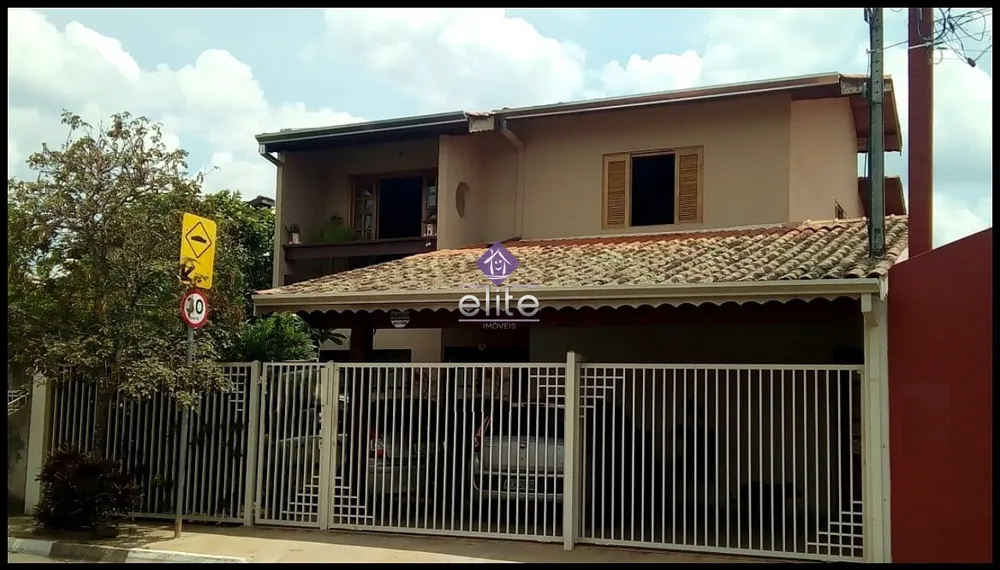 Casa, 5 quartos, 198 m² - Foto 1