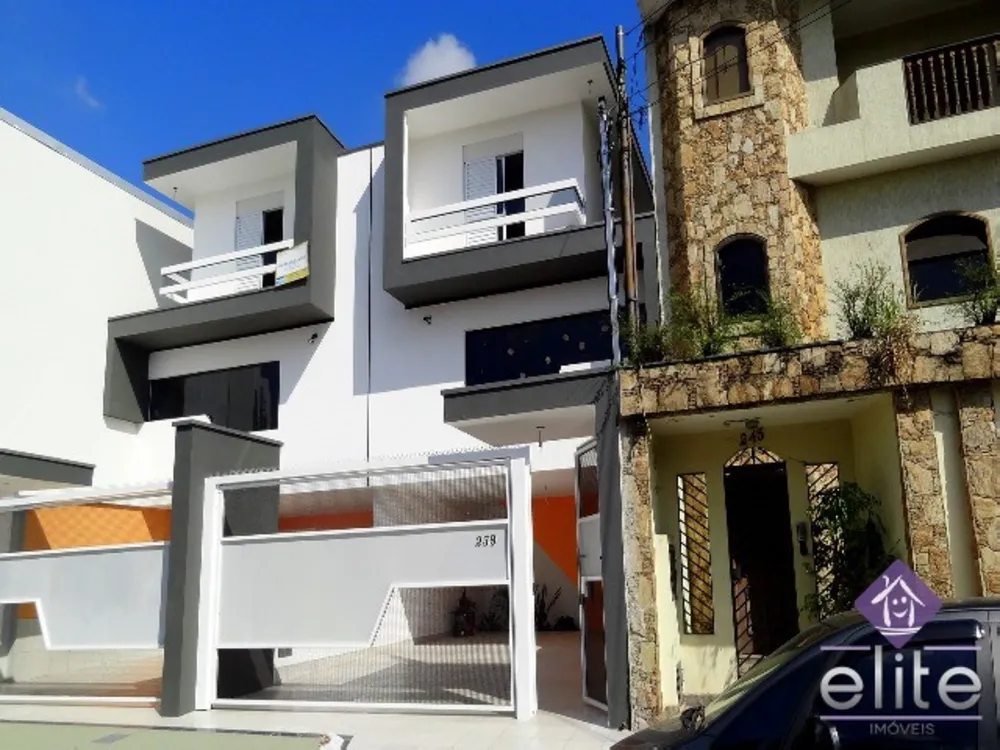 Casa, 3 quartos, 265 m² - Foto 1