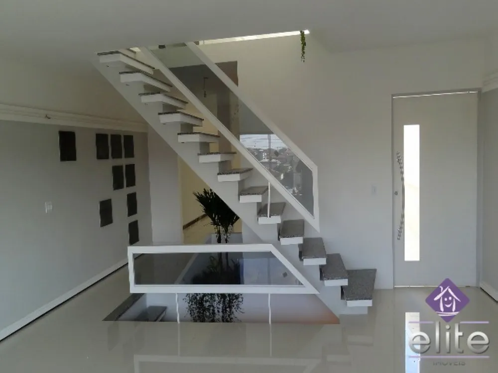 Casa, 3 quartos, 265 m² - Foto 4