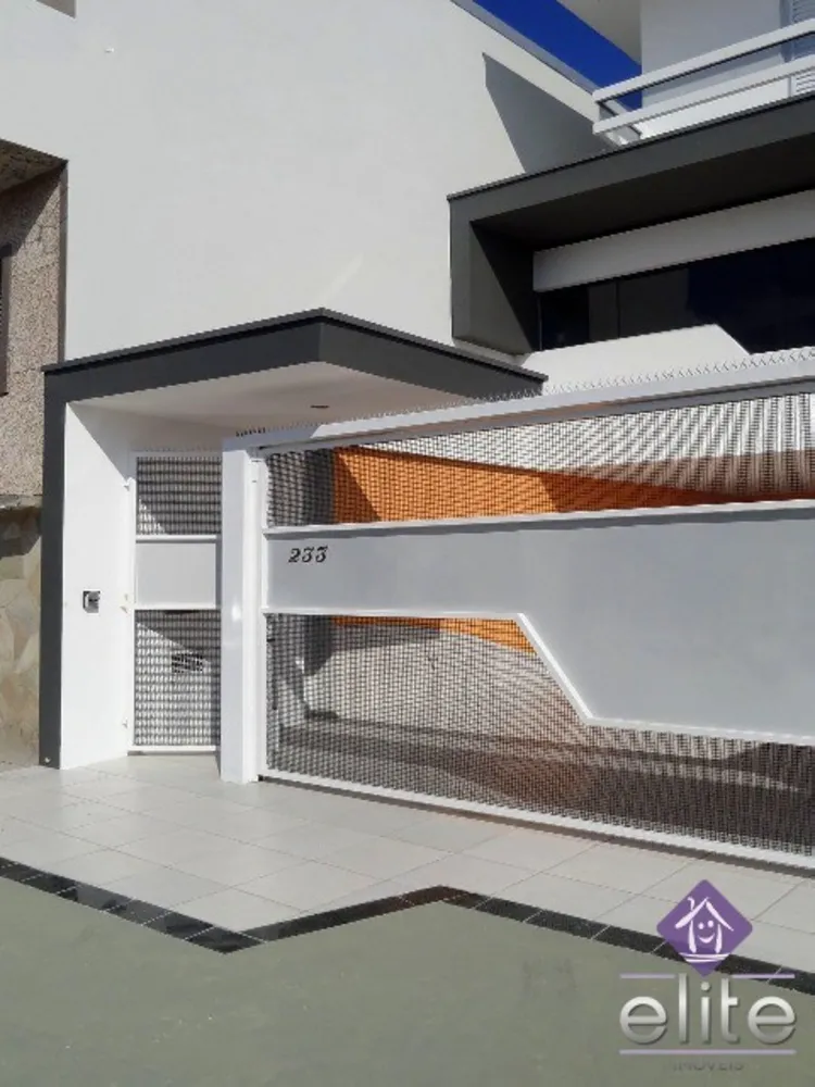 Casa, 3 quartos, 265 m² - Foto 2