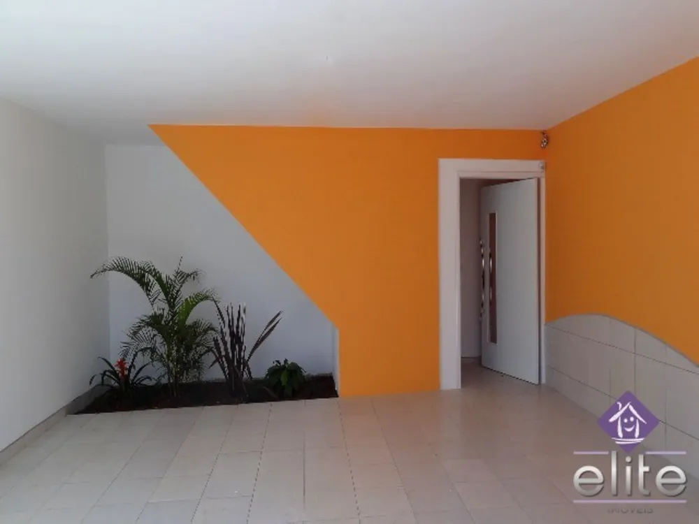 Casa, 3 quartos, 265 m² - Foto 3