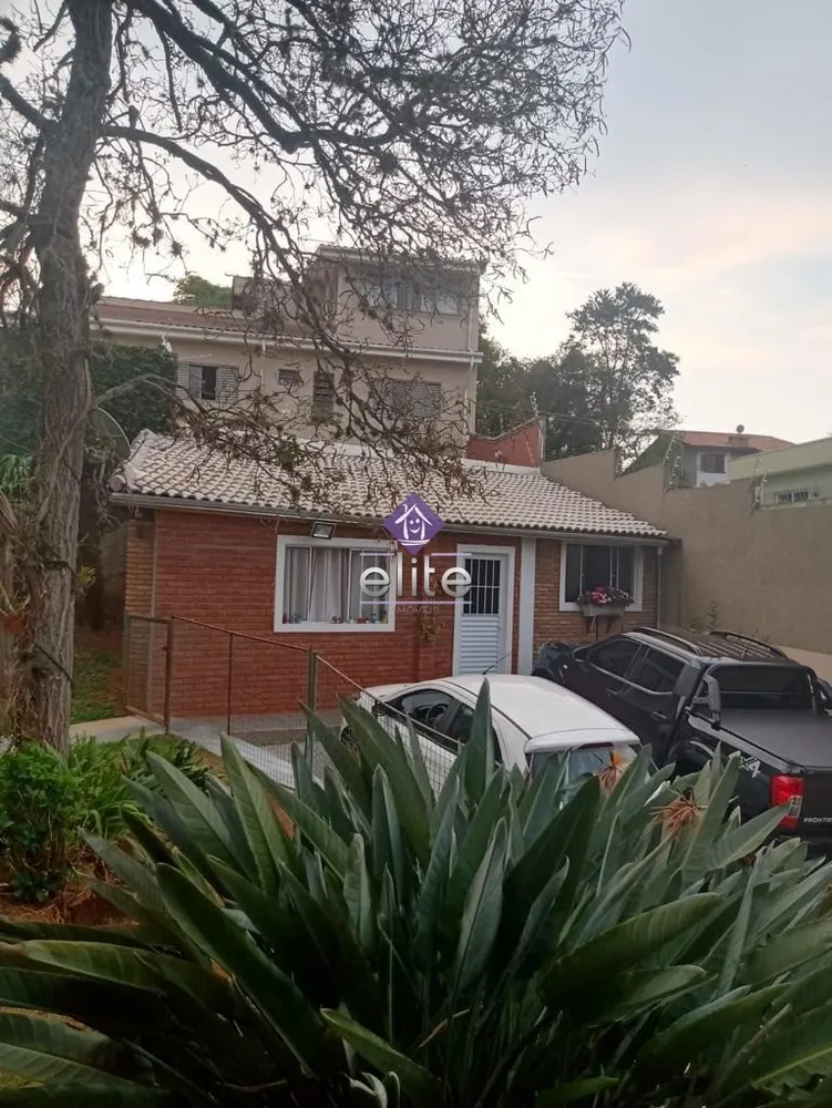 Casa, 4 quartos, 380 m² - Foto 1