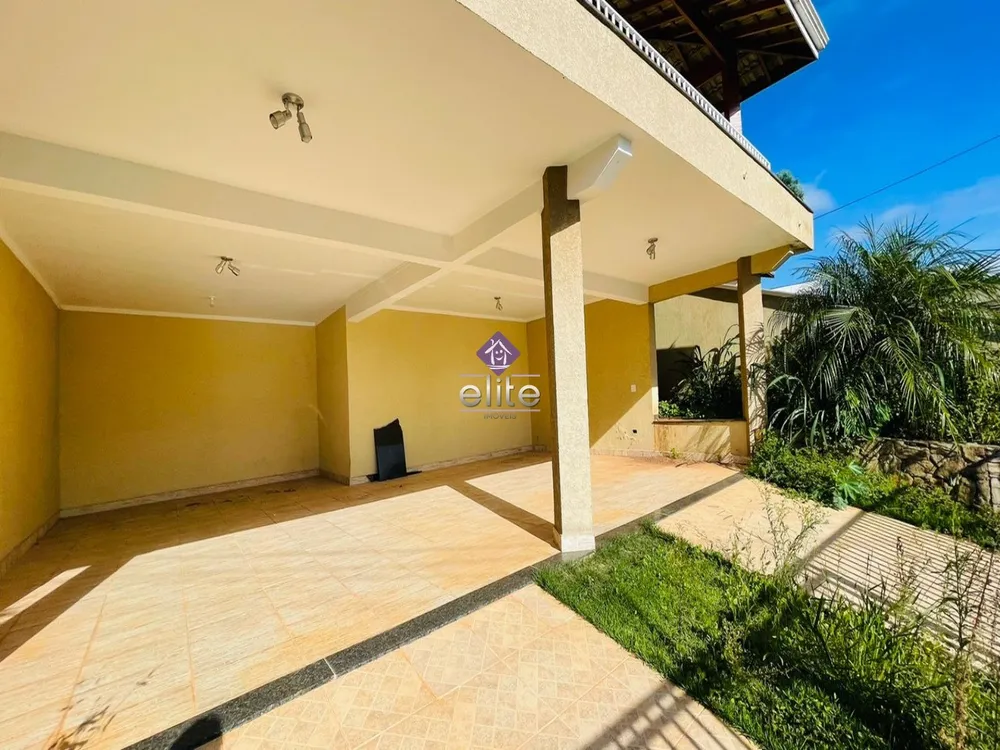Casa, 3 quartos, 256 m² - Foto 2