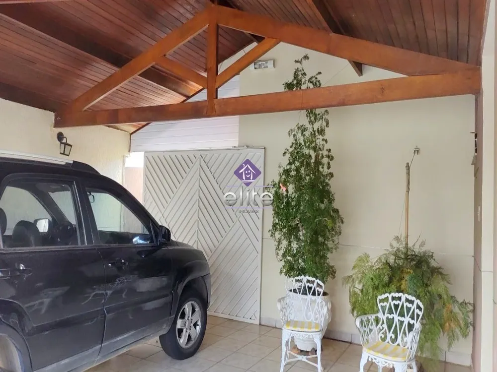 Casa, 3 quartos, 280 m² - Foto 1