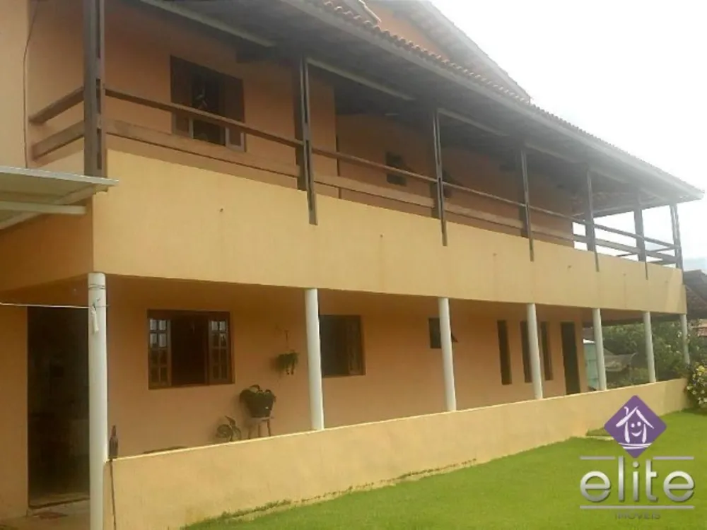 Casa, 3 quartos, 210 m² - Foto 3