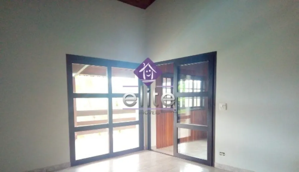 Chácara, 3 quartos, 2524 m² - Foto 4