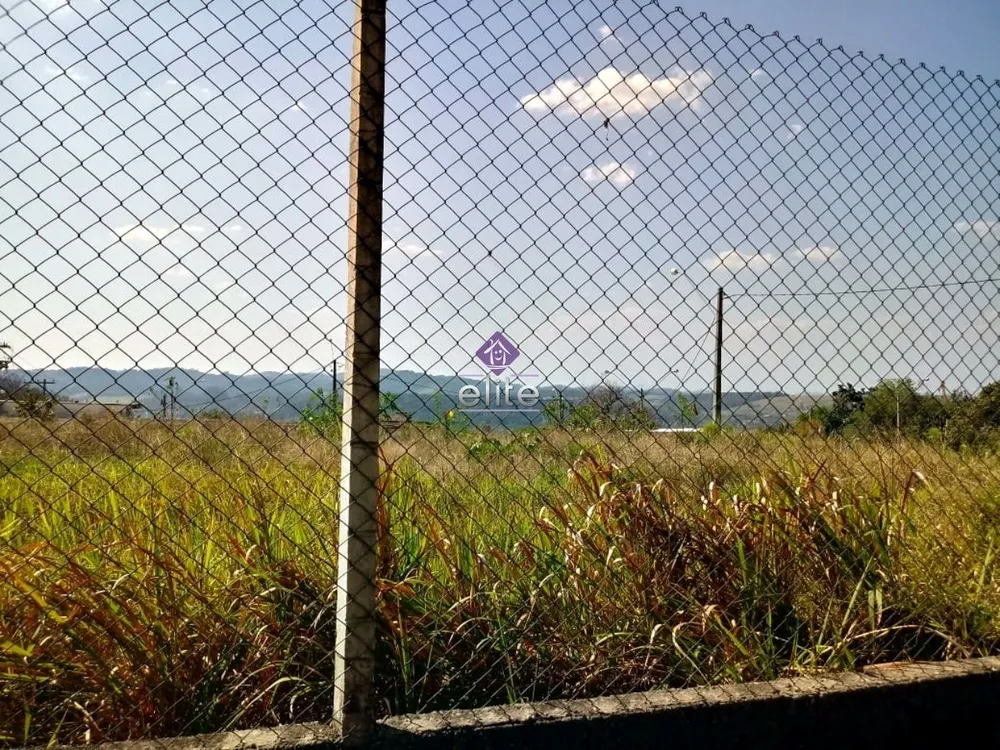 Loteamento e Condomínio - Foto 1