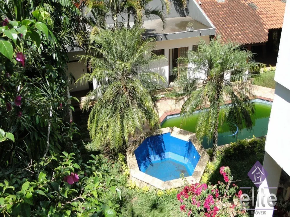 Casa, 4 quartos, 600 m² - Foto 1