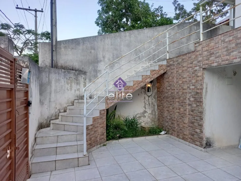 Casa, 3 quartos, 136 m² - Foto 2