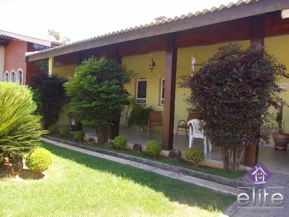 Casa, 3 quartos, 311 m² - Foto 1
