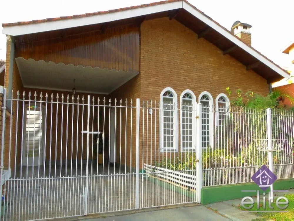Casa, 3 quartos, 439 m² - Foto 1