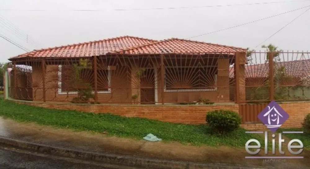 Casa, 3 quartos, 137 m² - Foto 2