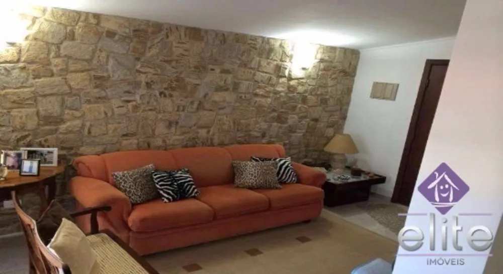 Casa, 3 quartos, 211 m² - Foto 2