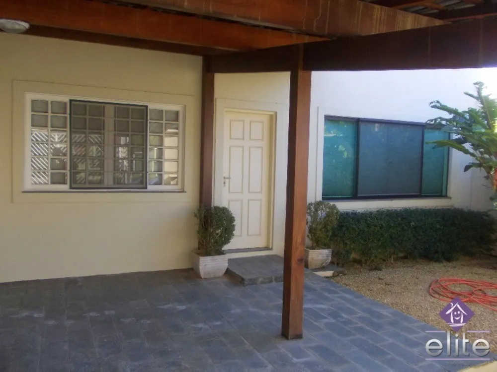 Casa, 3 quartos, 365 m² - Foto 2