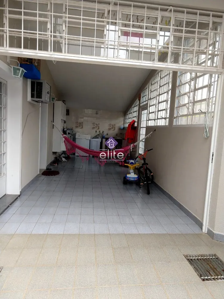 Casa, 3 quartos, 250 m² - Foto 4