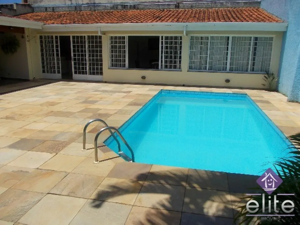 Casa, 4 quartos, 320 m² - Foto 1