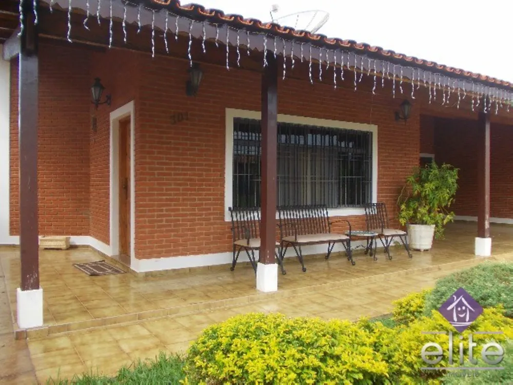 Casa, 3 quartos - Foto 1