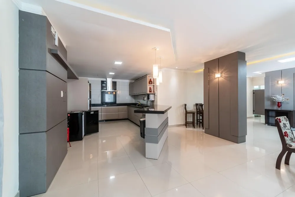 Apartamento, 4 quartos, 317 m² - Foto 2