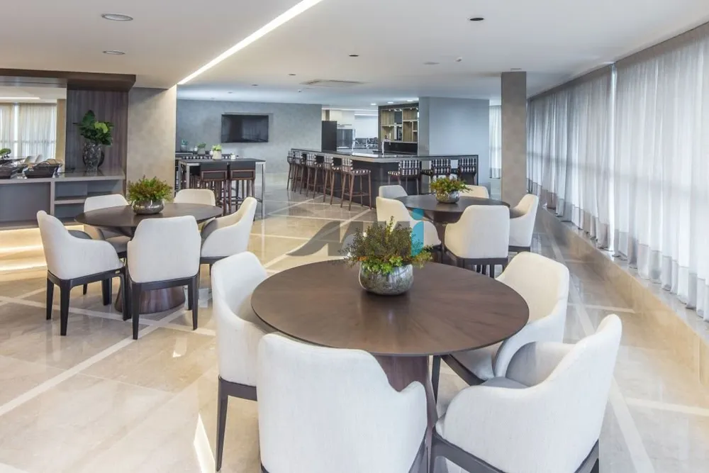 Apartamento, 4 quartos, 238 m² - Foto 1