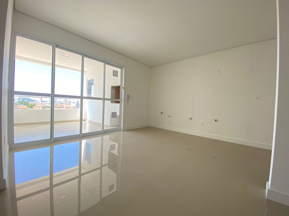 Apartamento à venda com 2 quartos, 77m² - Foto 6