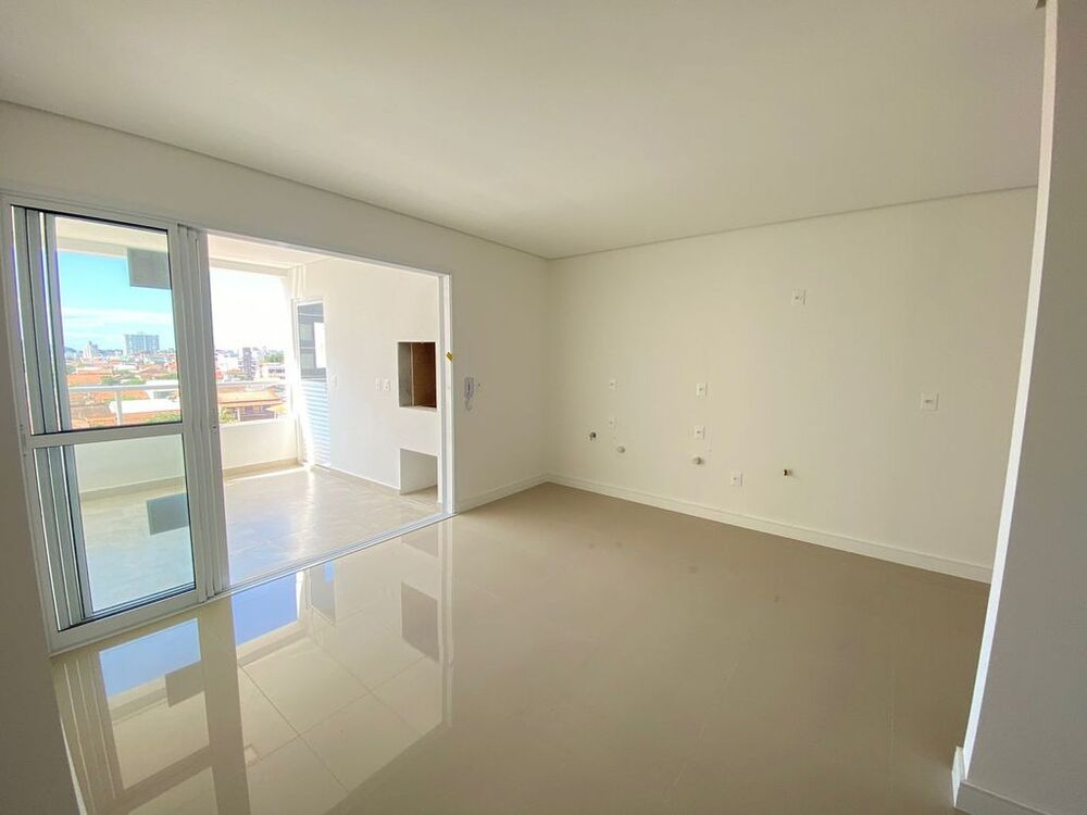 Apartamento à venda com 2 quartos, 77m² - Foto 5