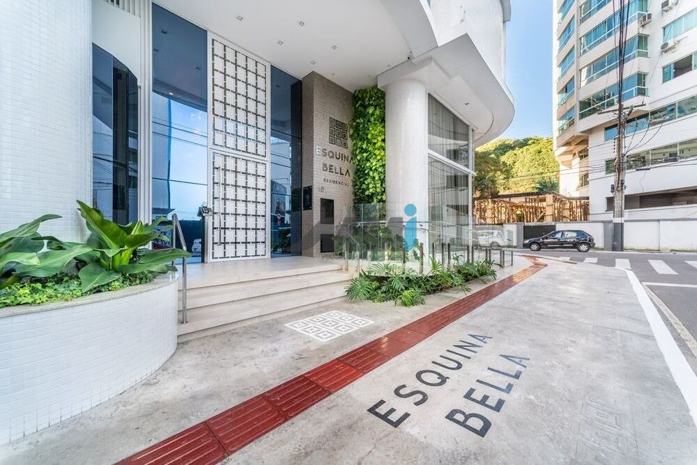 Apartamento à venda com 4 quartos, 160m² - Foto 5