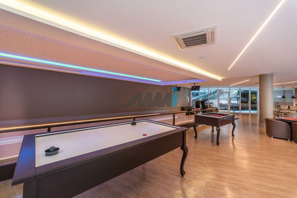 Apartamento à venda com 4 quartos, 207m² - Foto 8