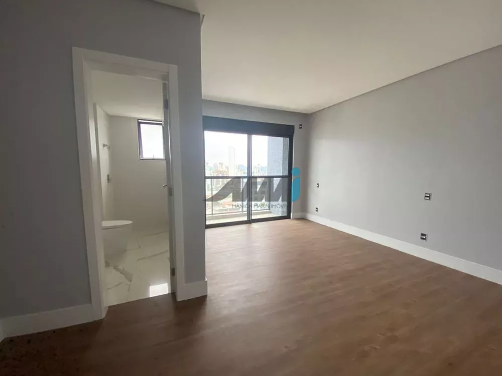 Apartamento à venda com 4 quartos, 322m² - Foto 56