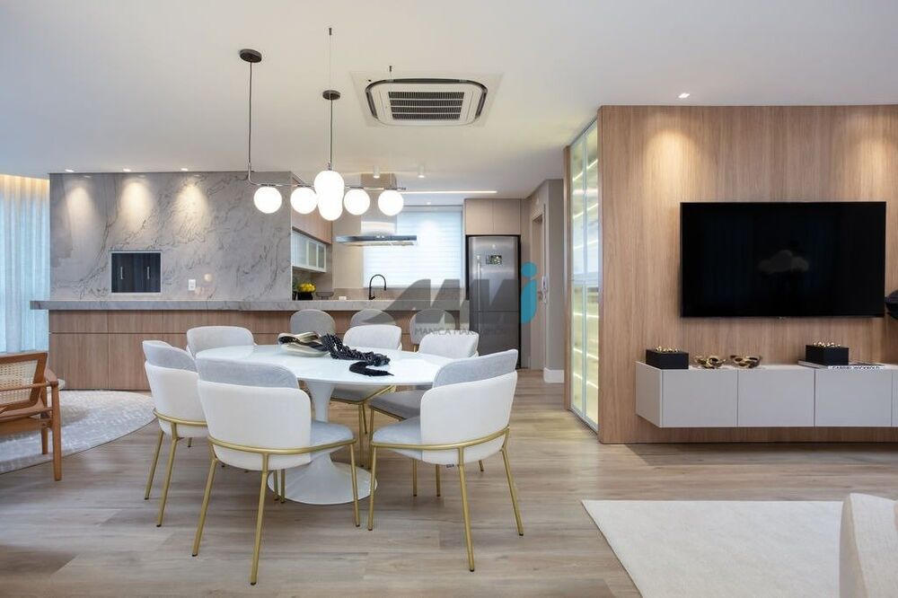 Apartamento, 3 quartos, 137 m² - Foto 2