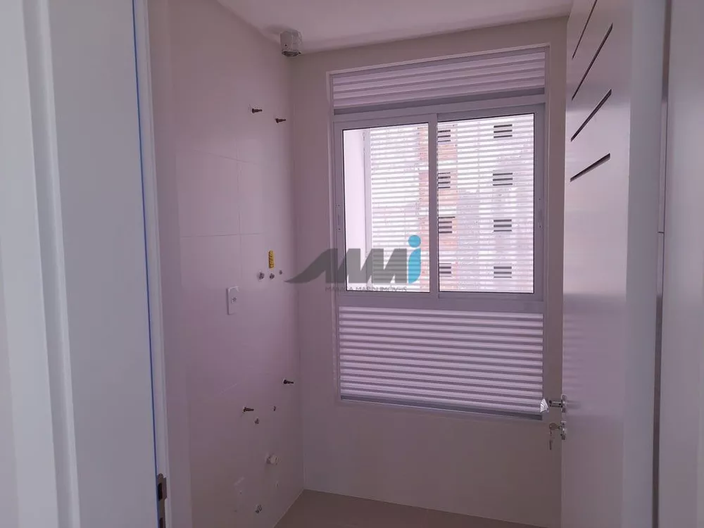 Apartamento à venda com 3 quartos, 116m² - Foto 6