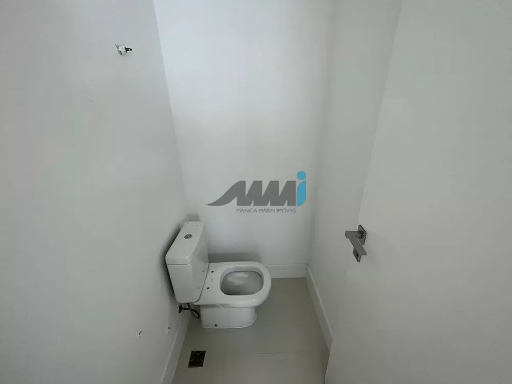 Apartamento à venda com 3 quartos, 157m² - Foto 28