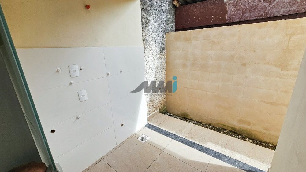Casa para alugar com 2 quartos, 90m² - Foto 6