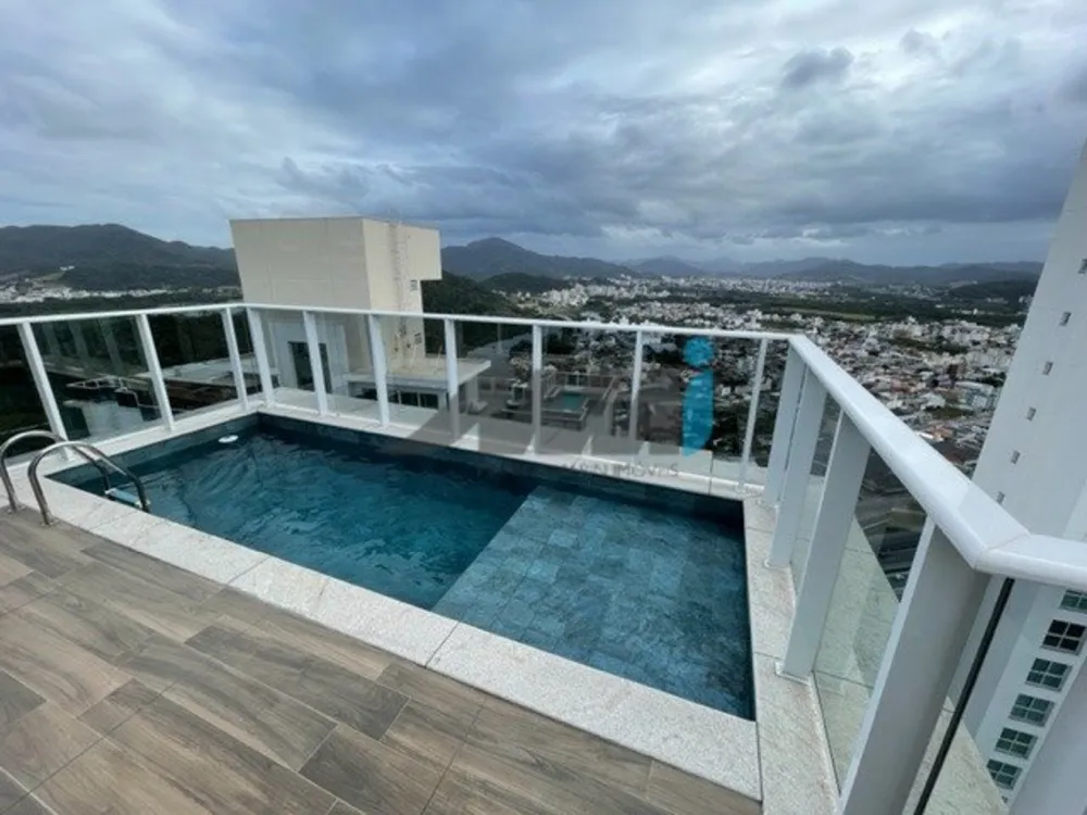 Cobertura, 3 quartos, 240 m² - Foto 5