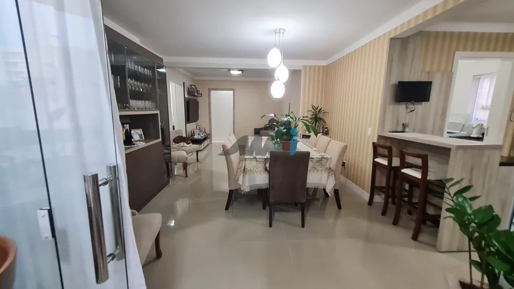 Apartamento, 3 quartos, 106 m² - Foto 2