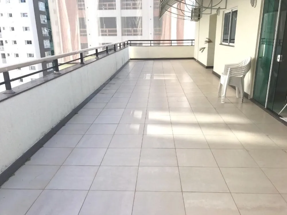 Apartamento, 4 quartos, 205 m² - Foto 2