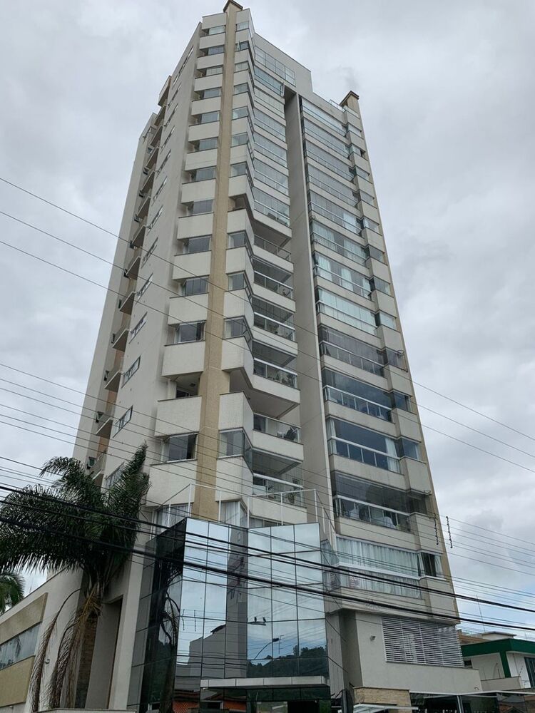 Cobertura, 3 quartos, 240 m² - Foto 1