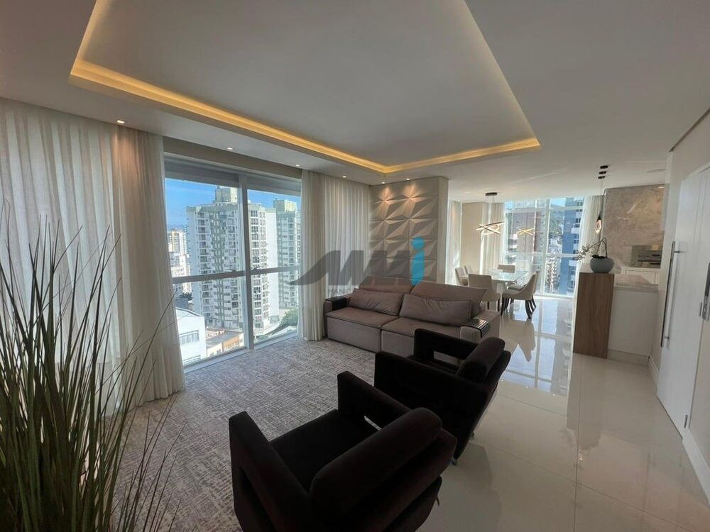 Apartamento, 3 quartos, 144 m² - Foto 1