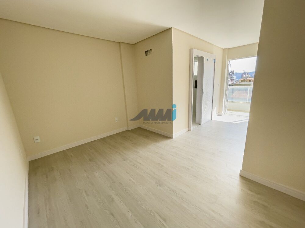 Apartamento à venda com 4 quartos, 157m² - Foto 14