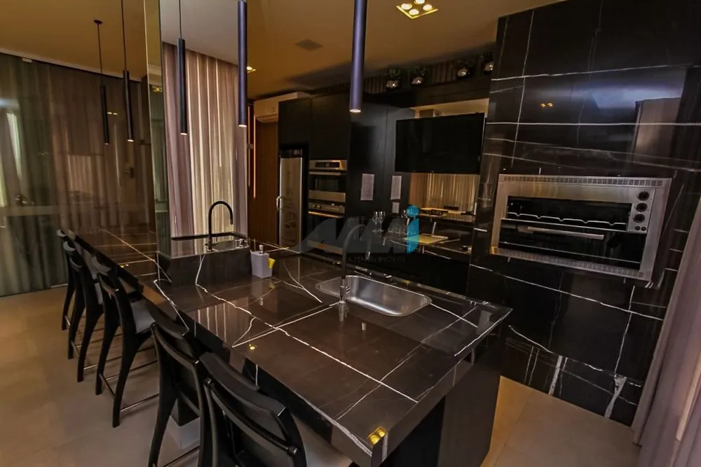 Cobertura, 4 quartos, 220 m² - Foto 9