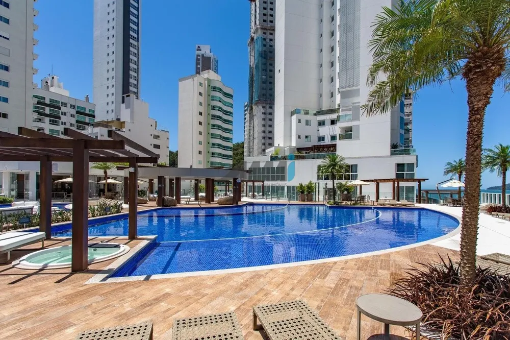 Apartamento, 3 quartos, 182 m² - Foto 2